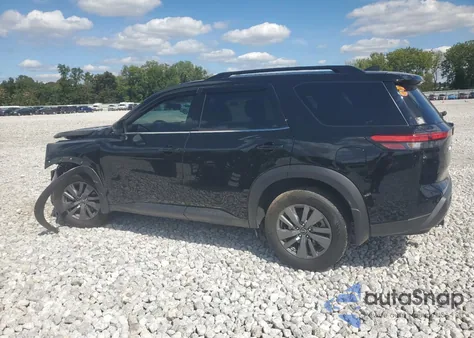 2024 Nissan Pathfinder Sv z USA, uszkodzony, nr VIN 5N1DR3BC9RC304158